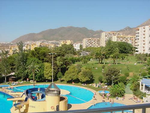 Minerva/Jupiter swimming pools and gardens