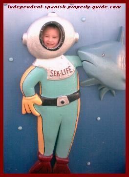 Michelle's son in Sealife